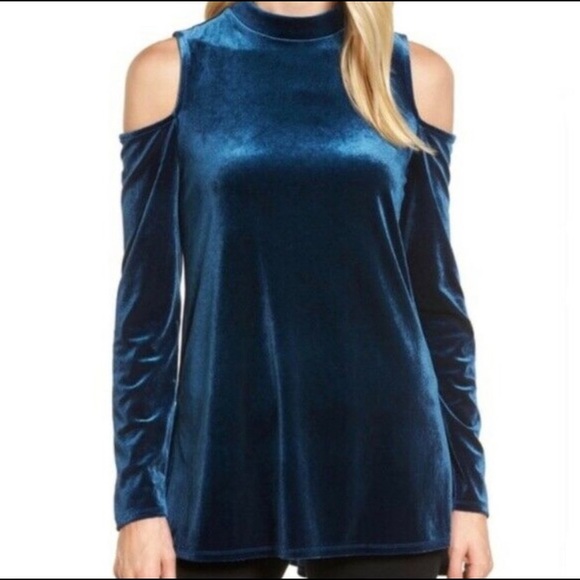 Nordstrom Clearance Lot of 7 Tops MSRP $358 - Picture 5 of 13